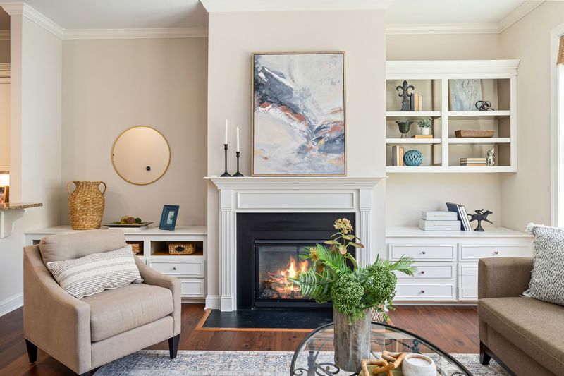 Real estate agent reviewing a property sale strategy with a seller